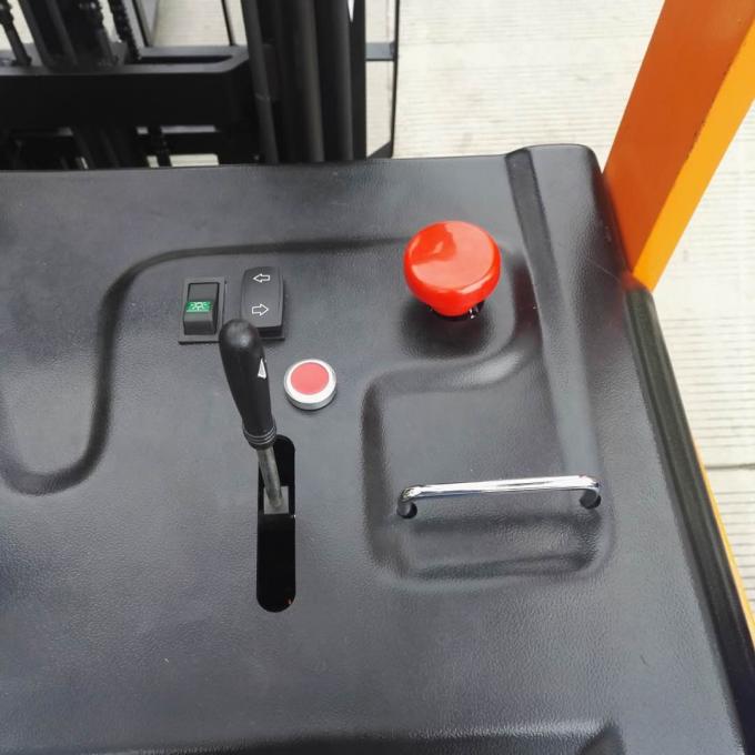 2500 킬로그램 동력이 공급된 팔레트 교류 전동기 리치 스태거 지게차 1